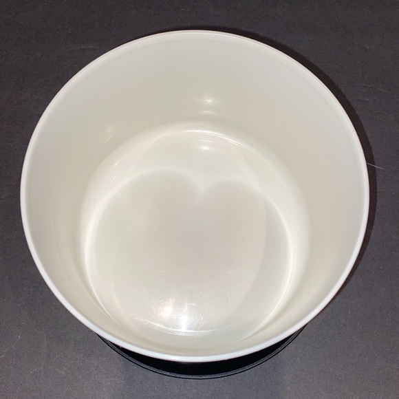 1980’s 3pc. Tupperware Stackable Tulip Canister Set With One Touch Lids - Picture 8 of 10